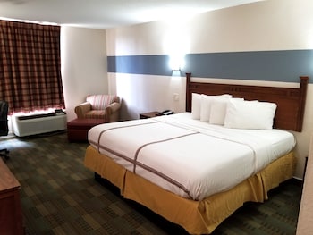 Room, 1 King Bed, Non Smoking