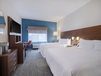 Standard Room, 2 Queen Beds, Accessible (Comm, Roll Shower)