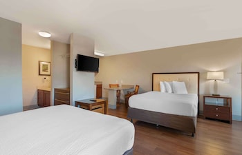 Studio, 2 Queen Beds, Non Smoking