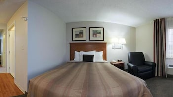 Studio Suite, 1 Queen Bed
