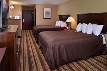 Standard Room, 2 Queen Beds, Non Smoking, Refrigerator & Microwave