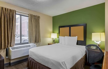Studio, 1 Queen Bed, Non Smoking