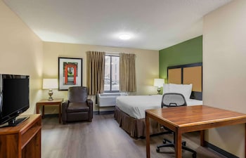Studio, 1 Queen Bed, Non Smoking