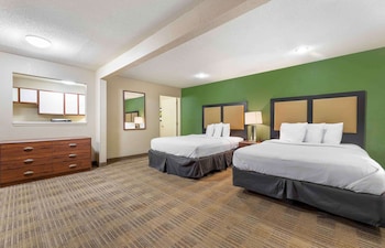 Deluxe Studio, Multiple Beds, Non Smoking
