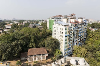 Club Room, City View