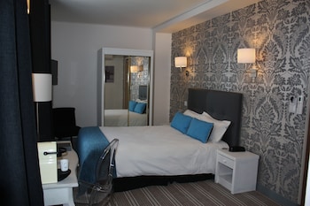 Deluxe Room (Premium)