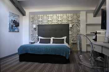 Deluxe Room (Premium)