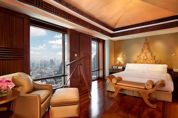 Suite (The Thai)