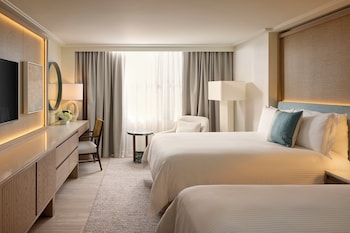 Room, 2 Double Beds, City View