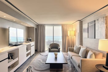 Presidential Suite, Oceanfront (Vice Presidential)