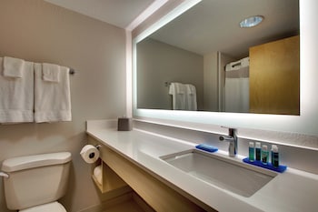 Standard Room, 2 Queen Beds