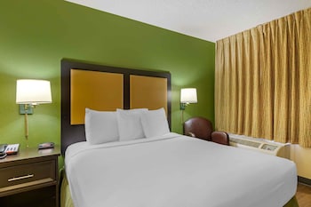Studio, 1 Queen Bed, Non Smoking