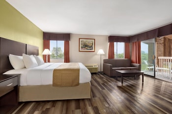 Suite, 1 King Bed