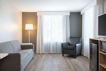 Suite, Multiple Beds
