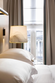 Deluxe Room, 1 King Bed