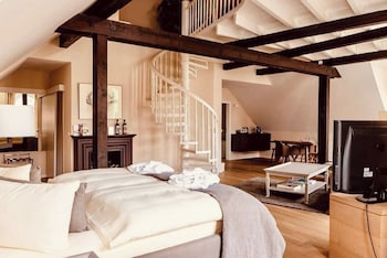 Guenter Grass-Suite, Non Smoking, additional maisonette bedroom