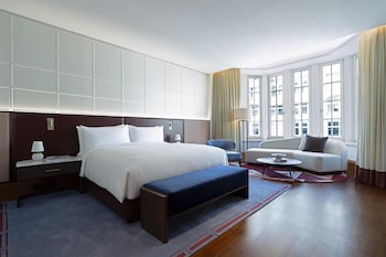 Executive Suite, Multiple Beds