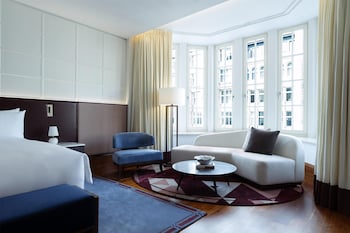 Executive Suite, Multiple Beds
