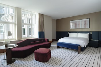 Executive Room, 1 King Bed