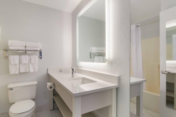 Suite, 2 Double Beds, Non Smoking