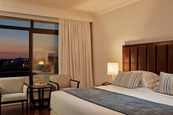 Standard Room, Partial Sea View