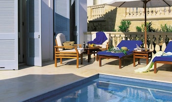 Family Interconnecting Junior Suite with Pool and Garden Studio with Sea View