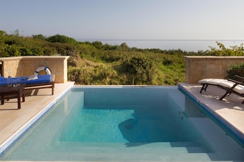 One Bedroom Suite with Pool