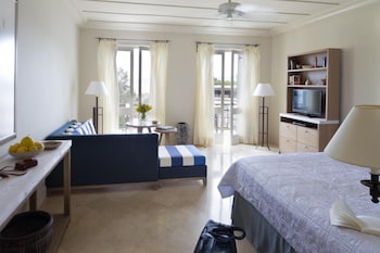 Garden Studio Suite Sea View