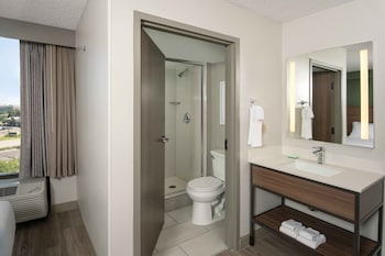 Room, 1 King Bed (High Floor)