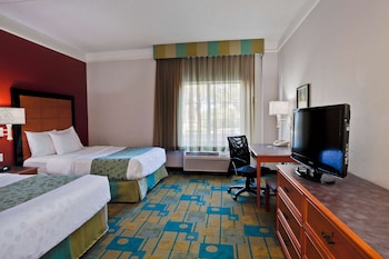 Room, 2 Double Beds, Accessible, Non Smoking (Mobility/Hearing/Bathtub w/ Grab Bars)