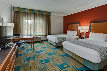 Room, 2 Double Beds, Accessible, Non Smoking (Mobility/Hearing/Bathtub w/ Grab Bars)