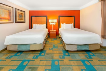 Room, 2 Double Beds, Accessible, Non Smoking (Mobility/Hearing/Bathtub w/ Grab Bars)