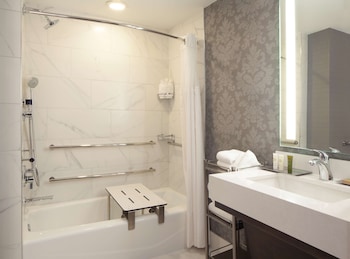 Room, 1 King Bed, Accessible (Mobility, Bathtub) (Pure Wellness)