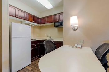 Deluxe Studio, Multiple Beds, Non Smoking