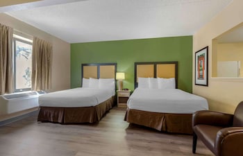 Deluxe Studio, Multiple Beds, Non Smoking