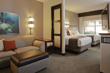 Room, Multiple Beds