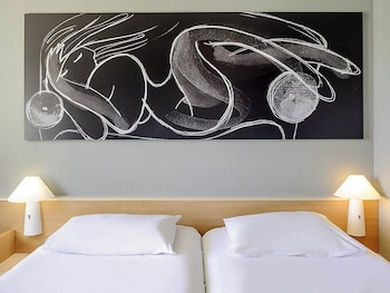 Twin Room, 2 Twin Beds (New Sleep Easy Concept)