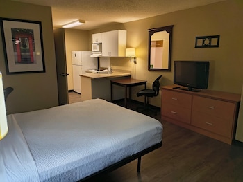 Studio, 1 Queen Bed, Non Smoking