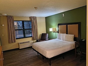 Studio, 1 Queen Bed, Non Smoking