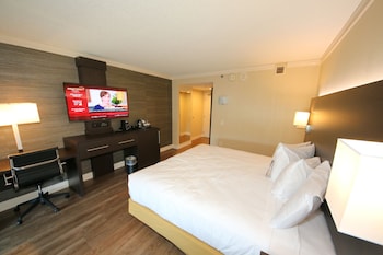 Sunset Tower, 1 King Bed