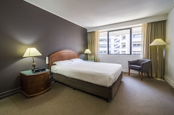 Standard Queen Room (Unserviced Rate)
