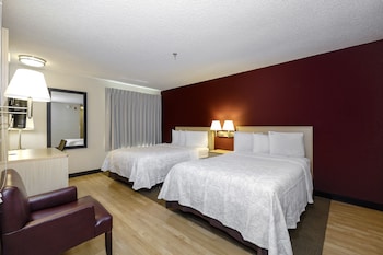 Deluxe Room, 2 Double Beds, Accessible (Smoke Free)