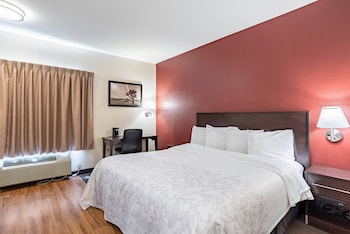 Superior Room, 1 King Bed, Accessible (Smoke Free)