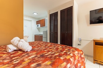 Studio Queen Room
