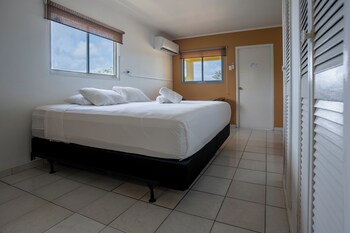 Studio King Room