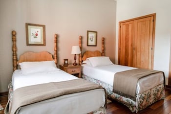 Standard Room, 2 Twin Beds