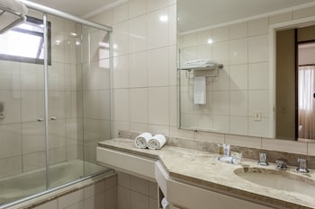 Quarto Standard duplo