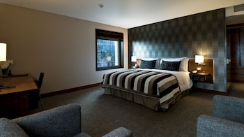 Premium Room, 1 King Bed