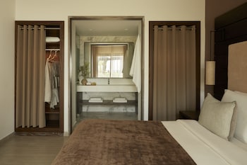 One Bedroom Suite Private Pool (Bungalow Area)