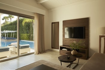 Mare Suite Swim Up Pool View (Bungalow Area)